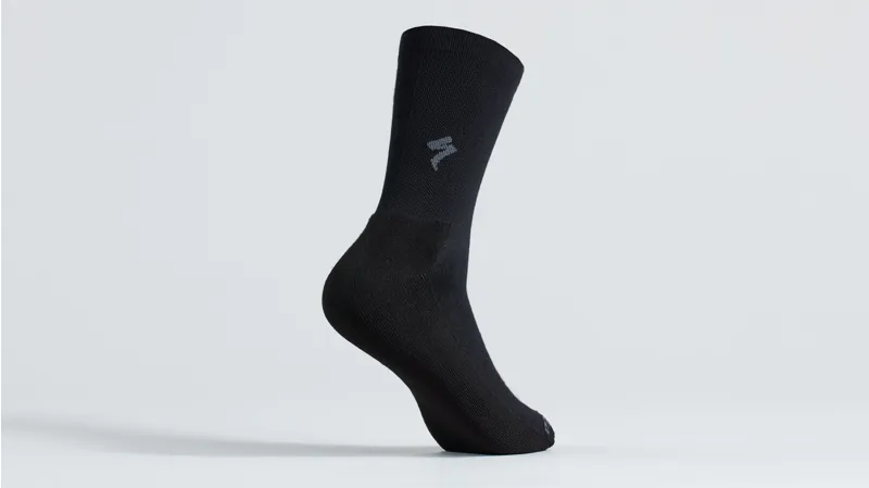 Specialized Primaloft Men's Lightweight Tall Socks - Black 3 Specialized Primaloft Men's Lightweight Tall Socks - Black - Image 3