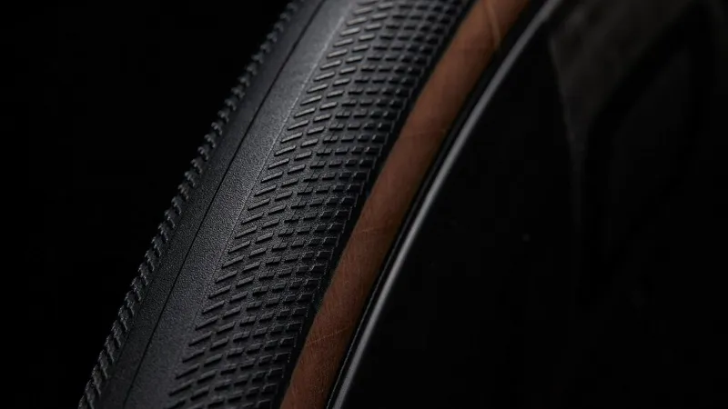 Specialized S-Works Turbo 2BR 2Bliss Ready T2/T5 Tan Sidewall 700x28c 5 Specialized S-Works Turbo 2BR 2Bliss Ready T2/T5 Tan Sidewall 700x28c - Image 5